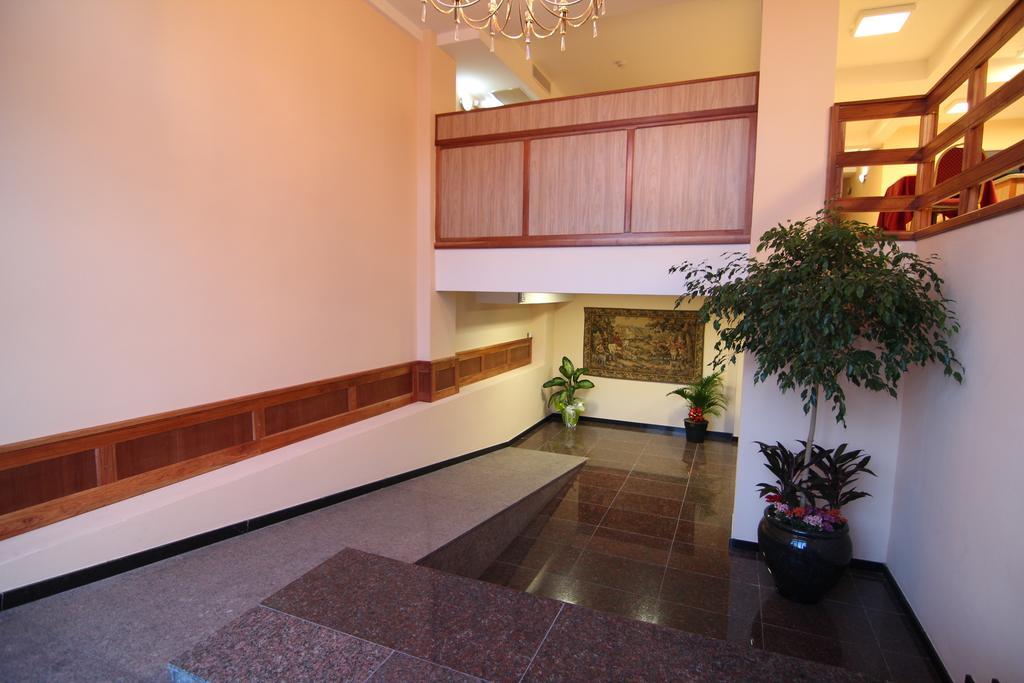 Hotel El Cortijo Neuquén Buitenkant foto